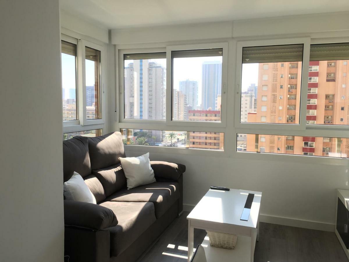 El Apartamento De Cristian Benidorm Luaran gambar